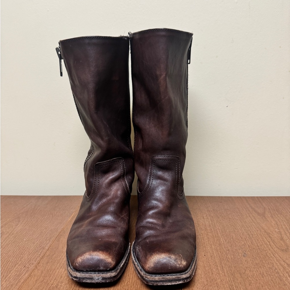 Frye Brown Heeled Boots Timeless Leather Design